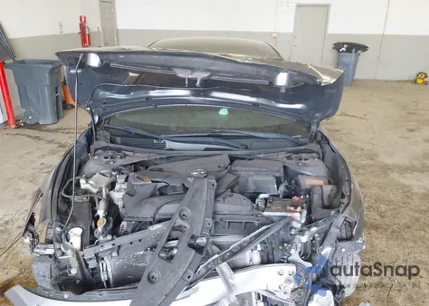 2015 Nissan Altima 2.5 S z USA, uszkodzony, nr VIN 1N4AL3AP2FC220374